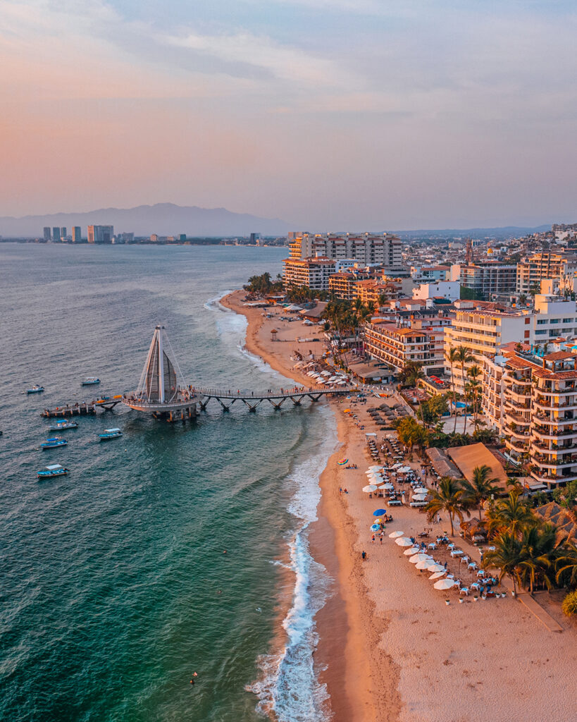 Puerto Vallarta: 2ª mejor ciudad pequeña del mundo por Condé Nast 2026